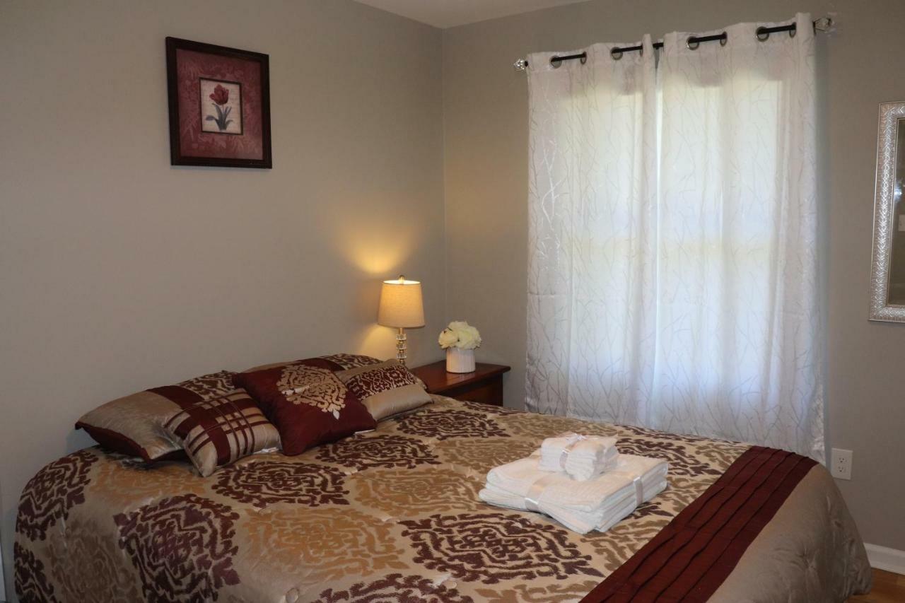 Private Room At Home Near Iad-Sterling Exterior photo